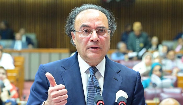 Finance Minister Muhammad Aurangzeb speaks during Budget 2025-26 speech in National Assembly on June 10, 2025. — PID